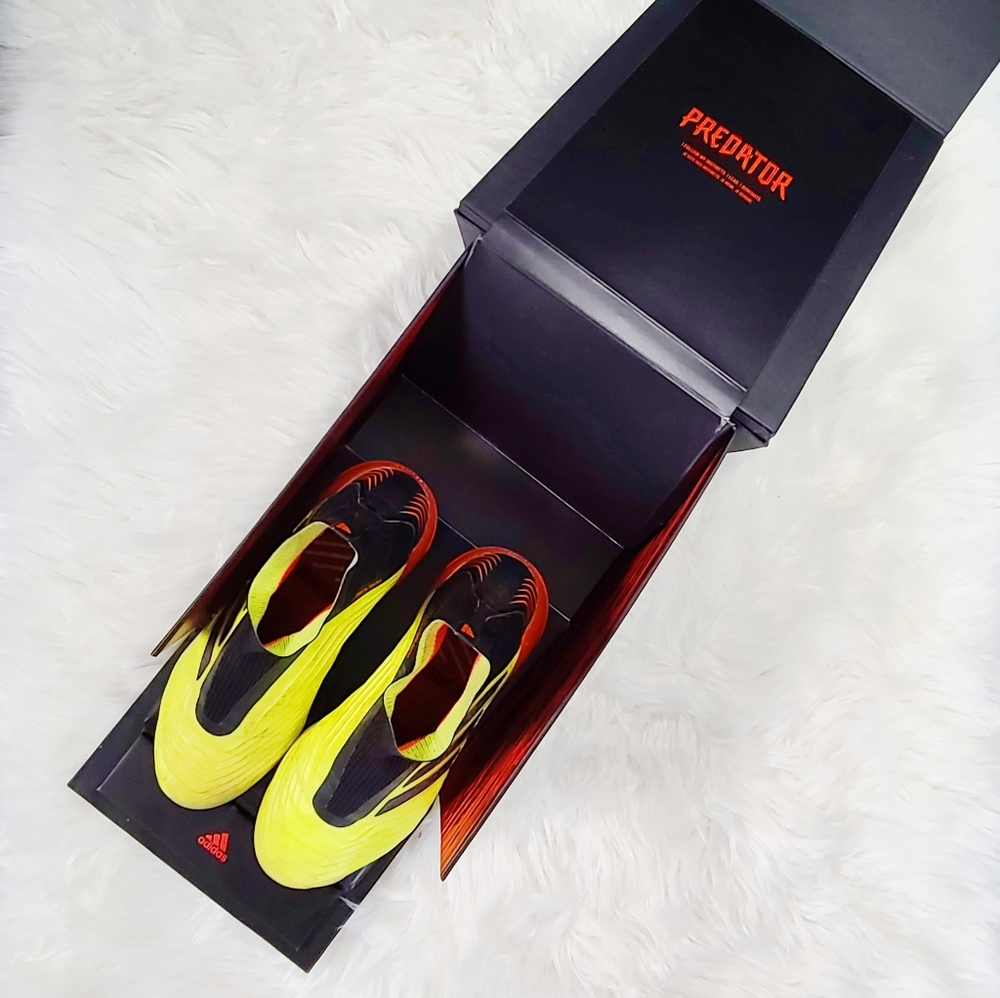 Men's Adidas Predator 18+ FG Soccer Cleats IOB - Picture 10 of 15